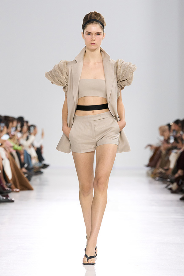 Max Mara Spring/Summer 2026 Fashion Show - Look with Blazer with ruffles on the shoulder, Bandeau Top and matching Shorts.